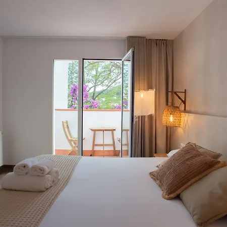 Hostal Es Niu De Tamariu-2